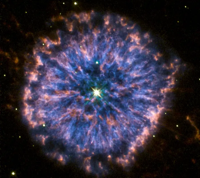 ngc 6751,dandelion puffball nebula,glowing eye nebula