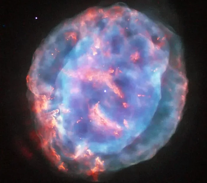 little gem nebula,ngc 6818