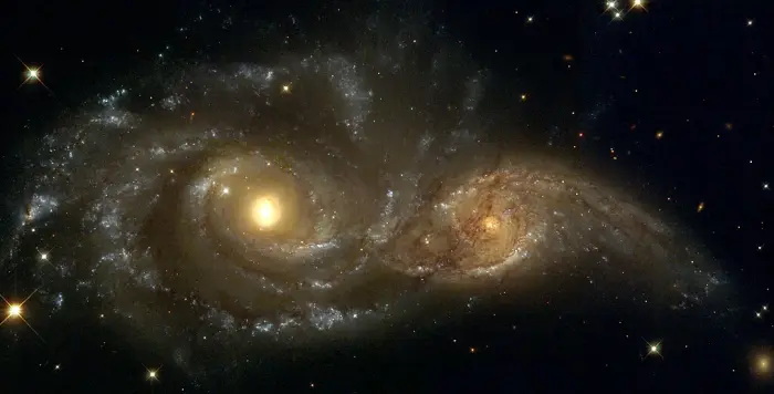 interacting galaxies ngc 2207 and ic 2163