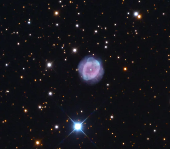 ic 289 planetary nebula in the cassiopeia constellation